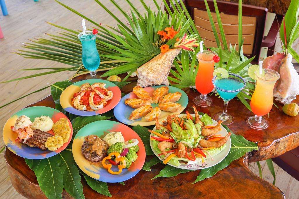Graham'S Place Guanaja Exterior photo